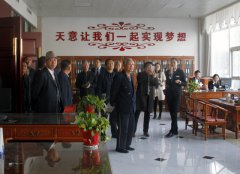 兗州區(qū)人大、政協(xié)領(lǐng)導(dǎo)蒞臨天意機(jī)械參觀考察